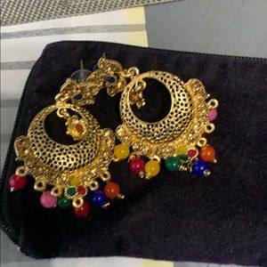 Jewelry earrings